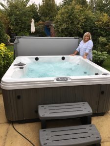 Award Leisure Birmingham | Hot Tub Installations in Solihull