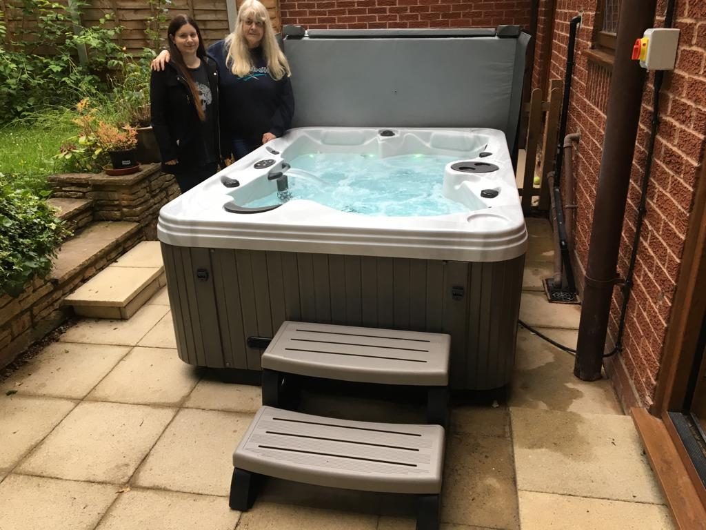 Regency Baroness Hot tub Stirchley Birmingham