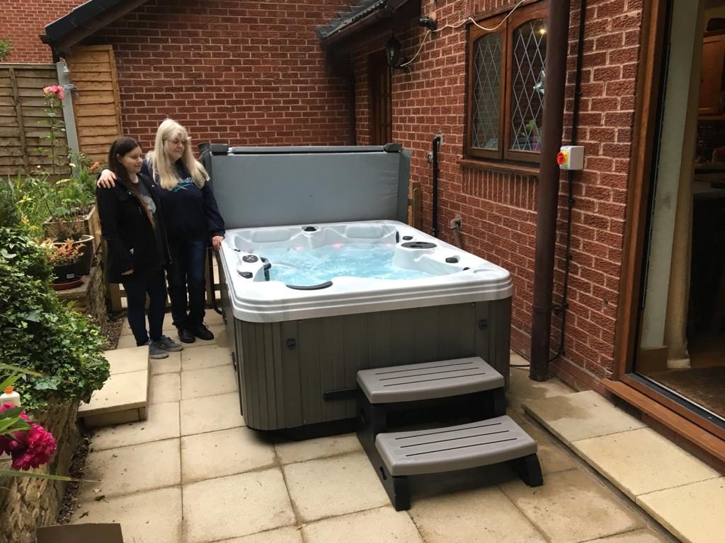 Baroness Hot Tub Stirchley Birmingham