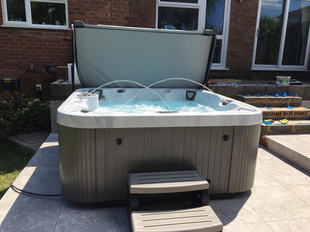 regency Prince Hot Tub