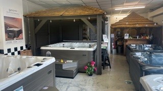 Hot Tub Showroom Near Droitwich